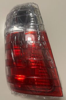 Mercedes Benz W123 combi/ wagon (S123) - zadní světla - 4