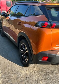 Peugeot 2008, 1,2 Pure Tech 130 Allure, automat. převodovka - 4