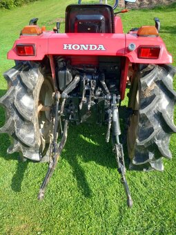 Honda 20 - 4