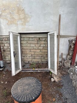 Prodám okna 2 kus 500Kc. - 4