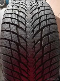 Nokian 225/40R18 - 4