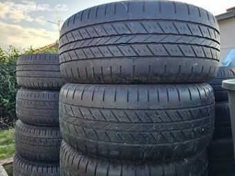 Kola VW T5, 5x112 ET55 / 235/55 R17 letní. - 4