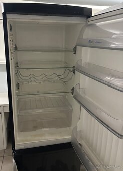 Kombinovaná lednička s mrazákem Ardo CO 2610 Black - 4