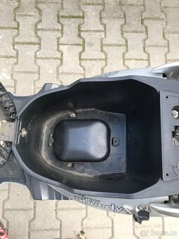 Prodám skútra Yuki 50 ccm s TP - 4