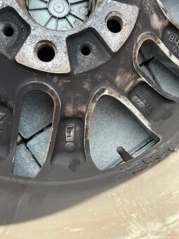 Alu kola 5x120 r16 nové pneu - 4
