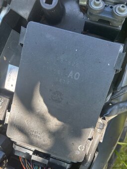 Kompletni sada zamku a ridici jednotka na Yamaha R6 03-05 - 4