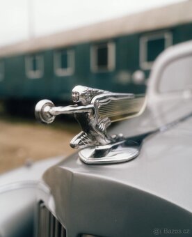 PACKARD TOURING EIGHT 1938 - 4
