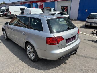 Audi A4 Avant 2.0 TDI 103 kW | Automat havarované - 4