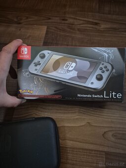 Nintendo switch lite - 4
