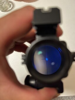 BEGADI 4x32 scope s podsvícením - 4