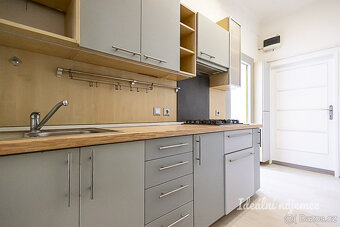 Pronájem bytu 2+kk, Žerotínova, Žižkov, 21900 Kč/měs, 56 m2 - 4