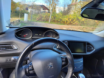 Peugeot 308 - 1.6 BlueHDI 120k MAN6 (2016, 143tis) - 4