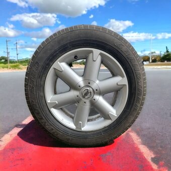 Alu kola Nissan 5x114.3 + pneu Dunlop 225/65 - 4