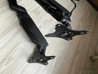 Držák na monitory AlzaErgo Arm AR2 - 4