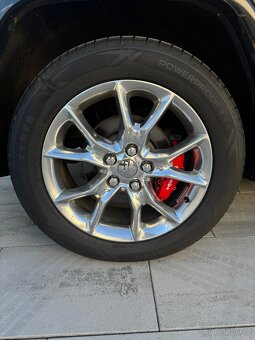 Jeep Grand Cherokee wk2 - 4