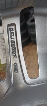 Audi A5 | 245/40 R18 Dunlop SP Winter Sport 3D | Originální - 4