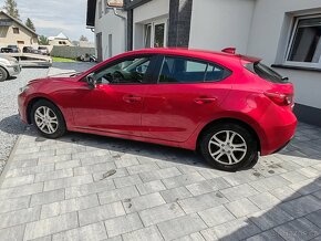 Mazda 3 1.5i Skyactive - 4