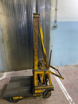 HYDRAULICKÝ MANIPULAČNÍ VOZÍK , ZVEDÁK - 4