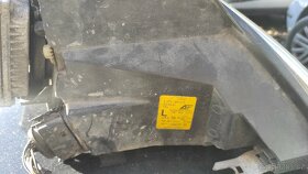 Ford Galaxy - přední světla xenony - 4