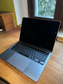 MacBook Pro M2, 13", 2022, Vesmírně šedý - 4