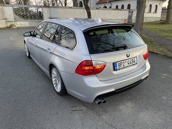 Bmw 330Xi e91 - 4