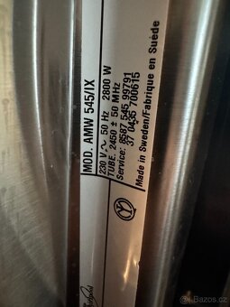 Vestavná miirolnná trouba s grilem Whirlpool AMW 545 SLEVA - 4
