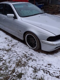 Bmw e39 - 4