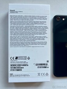 iPhone SE 2022 64GB modrá - 4