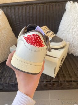Jordan 1 Low Reverse Mocha Travis Scott 43 - 4