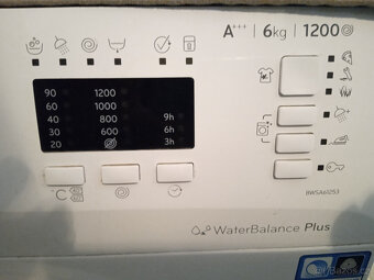 Pračka Indesit - 4