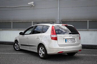 Hyundai i30 CW 1.4i CVVT Start - 4