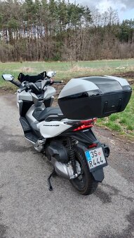 Honda Forza NSS 300 - 4
