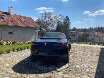 Prodám krásnou Alfu Romeo Spider - 4