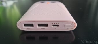 575 - PowerBanka + Kabe USB- ; Kabel iphone + adaptér 2xUSB - 4