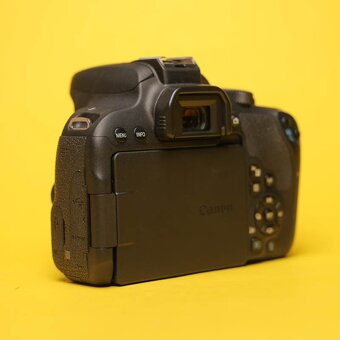 Canon EOS 800D | 043021000221 - 4
