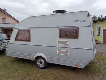 KIP č.147 Rok 2001. Pro 3 osoby. 12V+baterie. 960kg.100km/h - 4