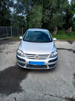 Rezervace - Golf 5 plus, rok 2005, 298 081 km, benzín - 4