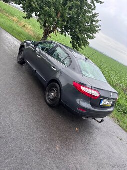 Renault fluence - 4