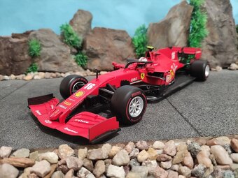 Prodám model 1:18 formule F1 Ferrari SF1000 - 4
