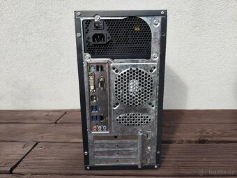 Kancelářský počítač - i3, 4GB RAM - 4