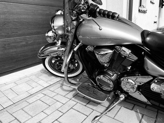 Yamaha XVS 1300 Midnight star  r.v.2008 - 4