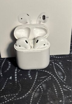 Apple AirPods 2019 - 4