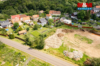 Prodej pozemku k bydlení v Bžanech - 4