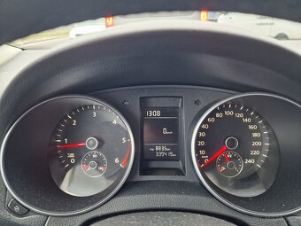 VW GOLF COMBI 1,6Tdi - 4