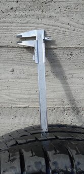 Pneu MICHELIN AGILIS 225/65/16C - 4