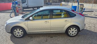 Ford Focus 1,6 74kw 2007 - 4