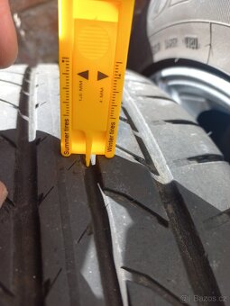 Prodám  kola 5×120 + Letní pneu 205/60 R16 - 4