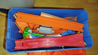 Hot Wheels - 4