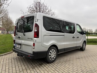 Renault Trafic 1.6 DCi LONG 9 míst - 4