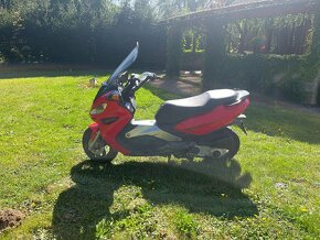 Malaguti Madison RS 250 - 4